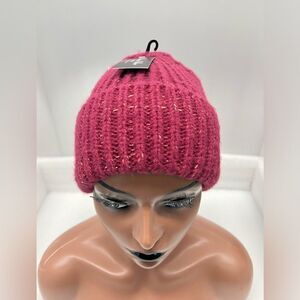 Marcus Adler beanie hat
